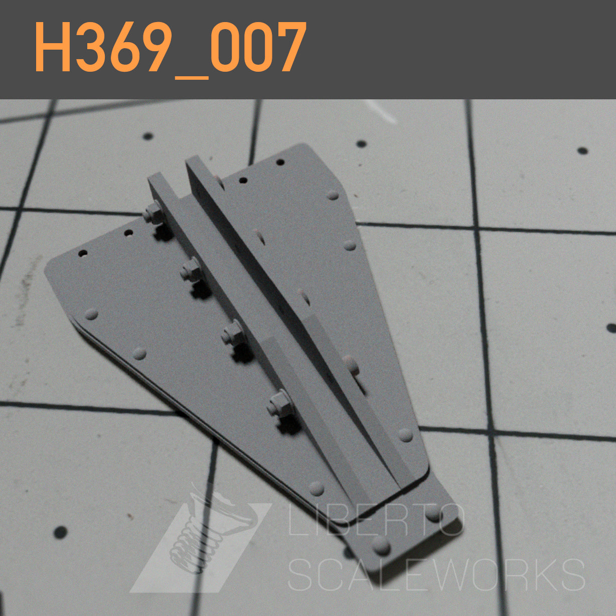 MD 500 E / 530F Nose Triangle Plate